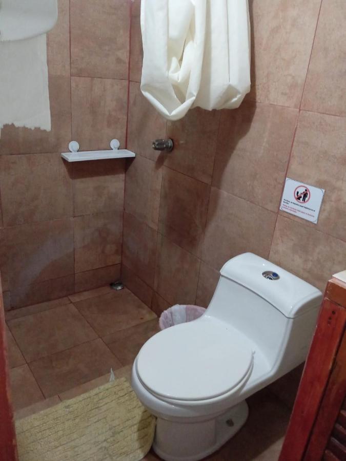Hostel Manuel Antonio Park Jungle Zewnętrze zdjęcie